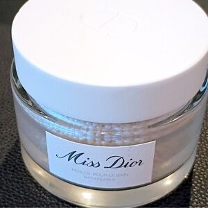 Miss Dior Bath Pearls